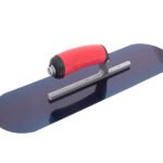 Marshalltown QLT Poolkelle, Softgrip Griff, 8 sichtbare Nieten, Blaustahl, Maße: 406x115 mm