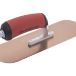 Marshalltown Poolkelle, 6 sichtbare Nieten, Durasoft Griff, Goldstahl, Maße: 356x102 mm