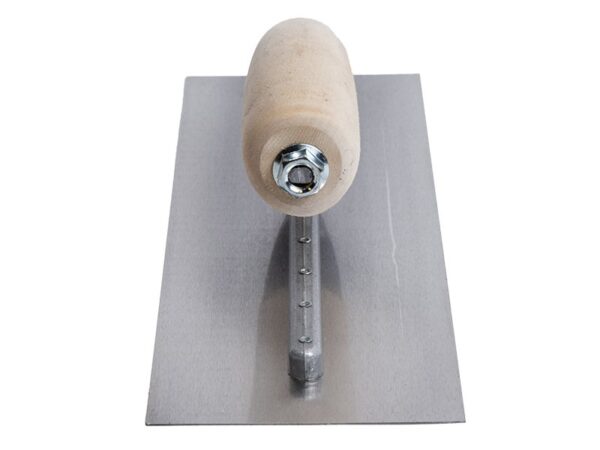 Marshalltown QLT Glättkelle, Gebogener Holzgriff, Carbonstahl, Maße: 356x102 mm