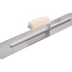 Marshalltown Glättkelle, vorne runde Front, Holzgriff, Carbonstahl, Maße: 356x102 mm