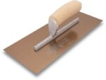 Marshalltown DuraFlex Glättkelle, Holzgriff, Goldstahl, Maße: 356x127 mm – Bild 5