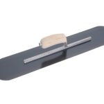 Marshalltown Poolkelle, Holzgriff, 8 sichtbare Nieten, Blaustahl, Maße: 406x102 mm