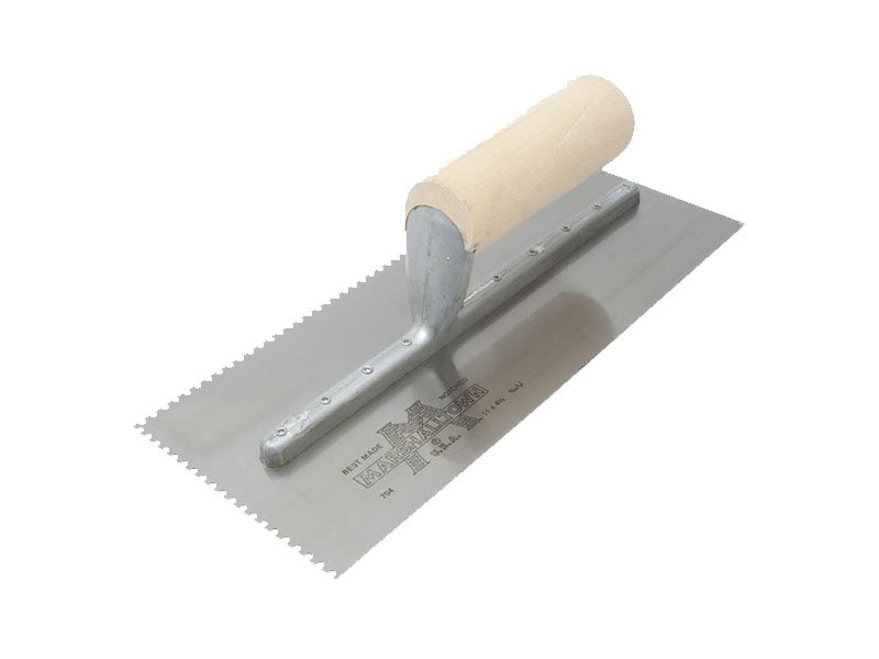 Marshalltown Gezahnte Kelle Marshalltown Gezahnte Kelle, Eckig 4,5x3x4,5 mm, Gerader Holzgriff, Stahl, Maße: 279x114 mm – Bild 1