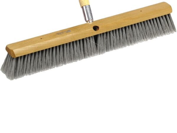 Marshalltown Bodenbesen, feine Struktur, Holzstiel 1524 mm