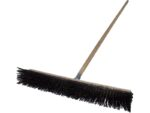 Marshalltown Grober Asphaltbesen, Synthetik Borsten, 610 mm breit, Holzstiel, Maße: 1595x610 mm