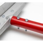 Marshalltown Scharfer Betonverteiler mit 2134 mm Stiel mit T-Verbinder, Magnesium, silber, 813x76 mm