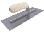 Marshalltown QLT Gezahnte Kelle,  V- 4,5x4 mm, Holzgriff, Stahl, Maße: 279x114 mm – Bild 3