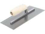 Marshalltown QLT Gezahnte und einseitig gekürzte Kelle, U- 3x3x1,5 mm, Holzgriff, Stahl, Maße: 279x114 mm