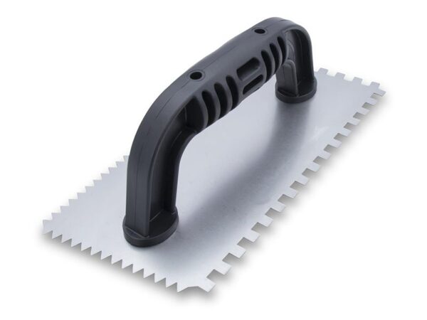 Marshalltown Gezahnte Kelle, Eckig 6x6x6/V-6x4,5 mm, 10 Grad gekürzt, Kunststoffgriff, Stahl, Maße: 229x102 mm