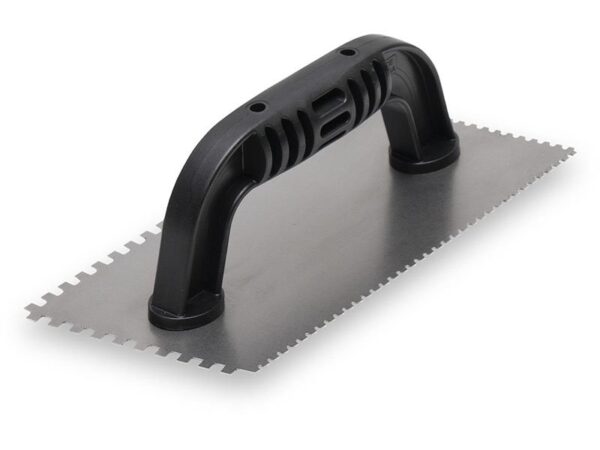 Marshalltown Gezahnte Kelle, U-2,38x2,38x3,18/Eckig 4,76x4,76x4,76 mm, 10 Grad gekürzt, Kunststoffgriff, Stahl, Maße: 229x102 mm